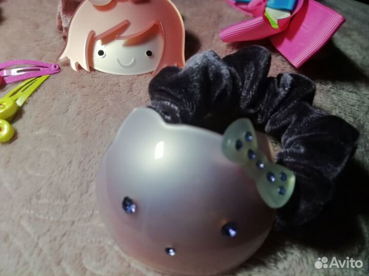 Заколки, бантики, резиночки набор для волос