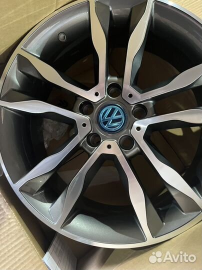 Диски VV203 7/18 5/112 ET43 DIA66,6