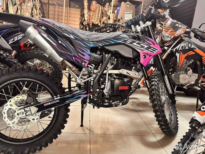 Кроссовый мотоцикл BSE Z1 150e 19/16