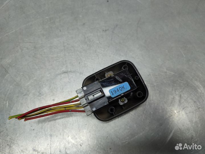 Кнопка стеклоподъёмника Honda Logo GA3 2000 г.в