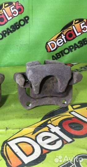 Суппорт тормозной задний левый Renault Megane 2