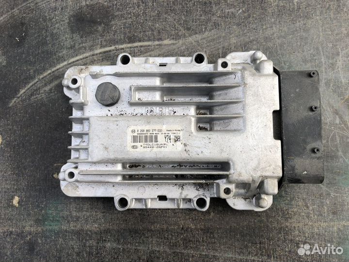 Блок управления АКПП Kia Cerato 3