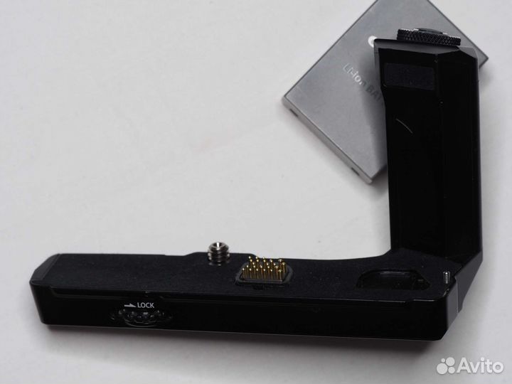 Ручка Olympus HLD-8G