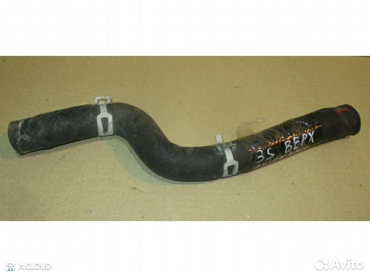 Патрубок радиатора на toyota carina ST215 3S-FE