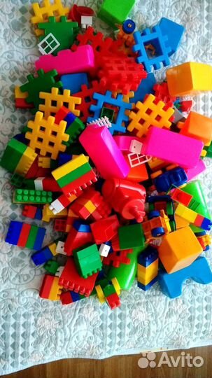 Конструктор пластиковый