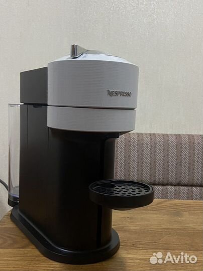Кофеварка Кофемашина капсульного типа Nespresso