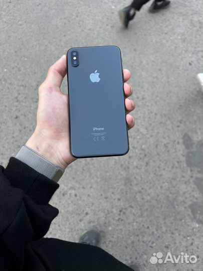 Телефон iPhone xs max