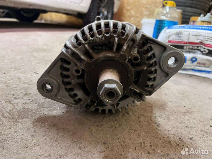 Генератор cnh 87715398