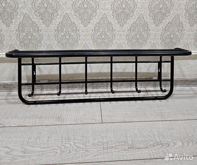 Вешалка настенная