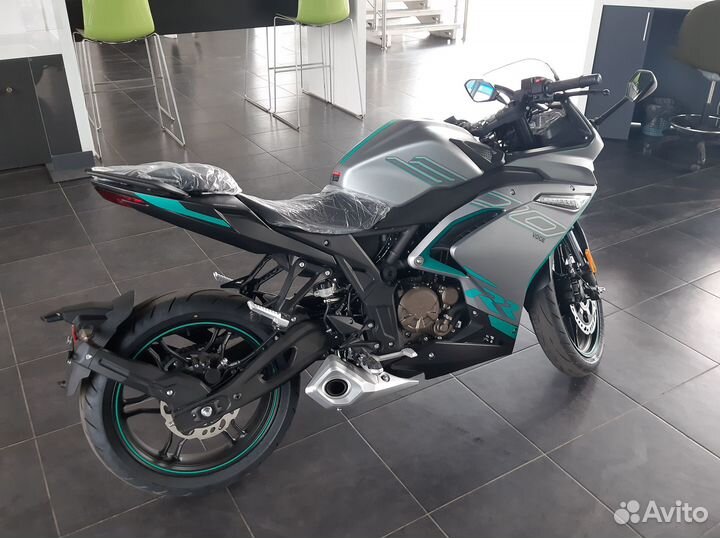 Мотоцикл voge 300RR