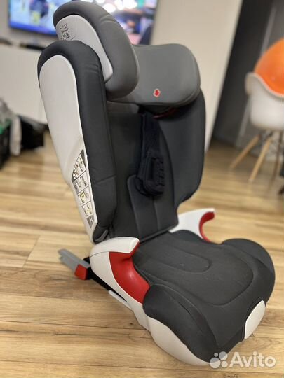 Автокресло Britax Romer kidfix2 xp (15-36кг)