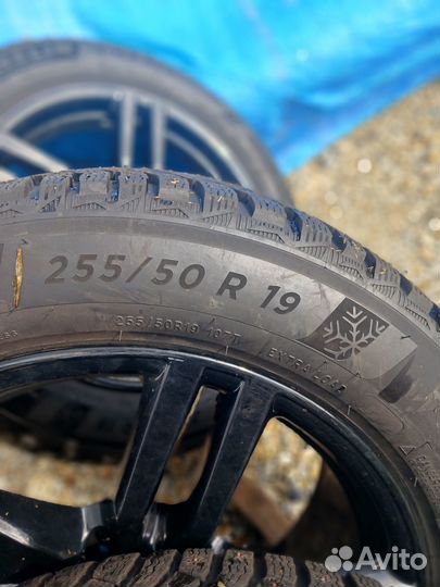 R19 Michelin X-Ice North 4 SUV 255/50, PCD 5x120 DIA 74.1
