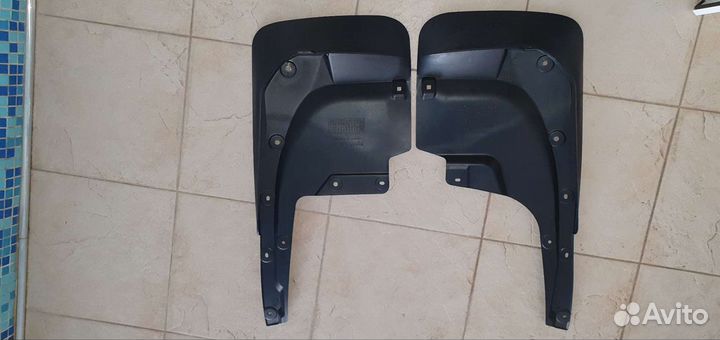 Land cruiser 200 Брызговики