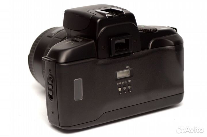 Canon EOS 750QD + Sigma UC Zoom 28-70mm f3.5-4.5