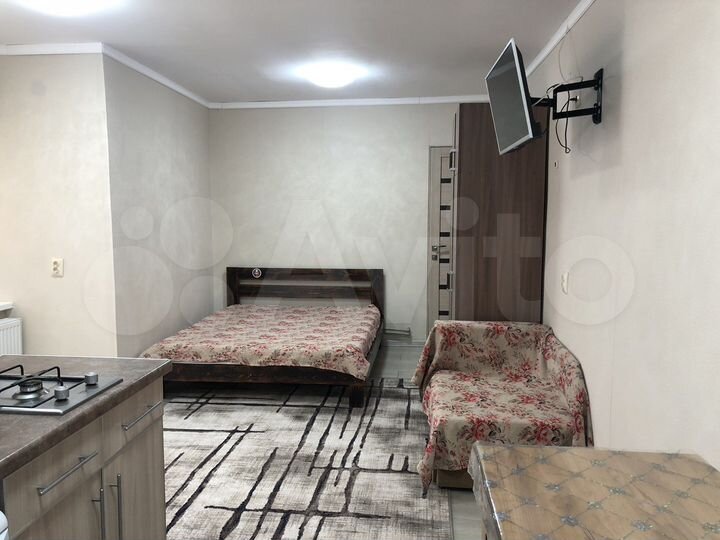 Дом 23 м² на участке 1 сот.