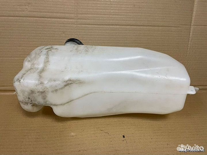 Бачок омывателя Renault Logan II