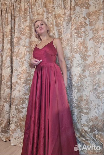 Платье женское вечернее