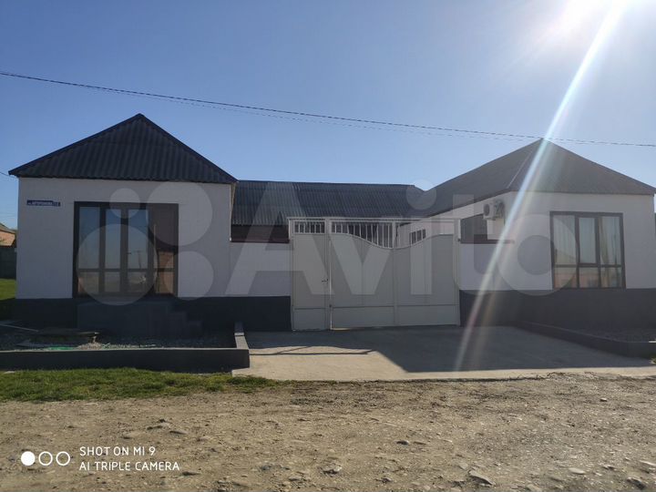 Дом 300 м² на участке 6 сот.