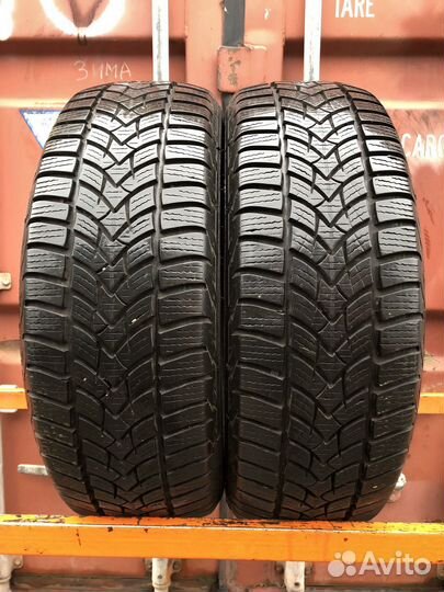 Esa-Tecar Super Grip 9 HP 205/60 R16