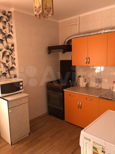 2-к. квартира, 48 м², 1/9 эт.