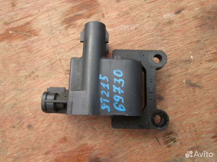 Катушка зажигания Toyota Carina ST215 3S-FE 1999/8