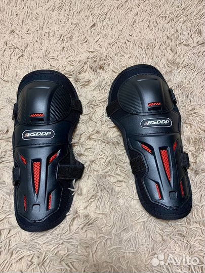 Велосипедная защита наколенники и налокотники