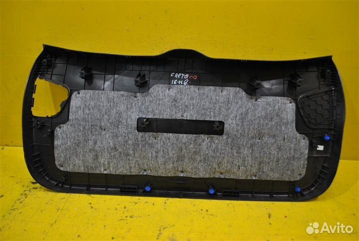 Обшивка крышки багажника задняя Hyundai Creta