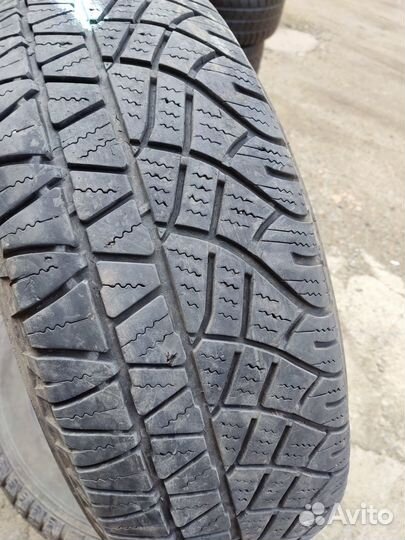 Michelin Latitude Cross 235/65 R17