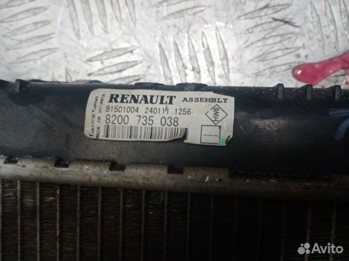 Радиатор охлаждения двигателя Renault Sandero BS11