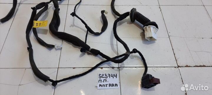 Электропроводка двери передняя правая