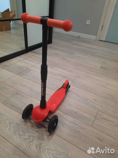 Самокат детский трехколесный kreiss