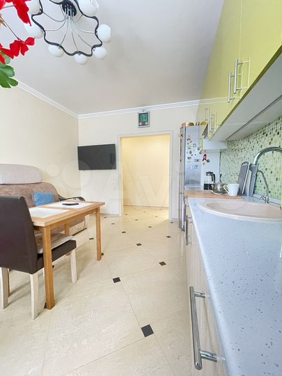 2-к. квартира, 56,6 м², 1/17 эт.