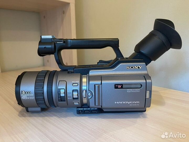 Видеокамера sony handycam