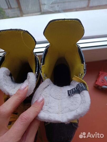 Хоккейные коньки бауэр supreme детские