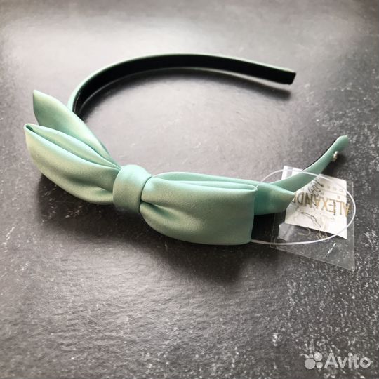 Ободок для волос от французского бренда alexandre