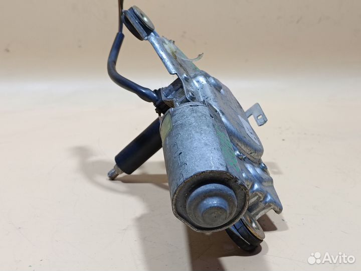 Мотор заднего стеклоочистителя Mitsubishi Carisma