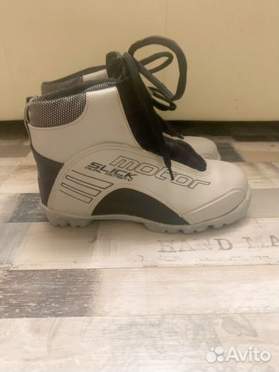 Лыжные ботинки детские 33 размер