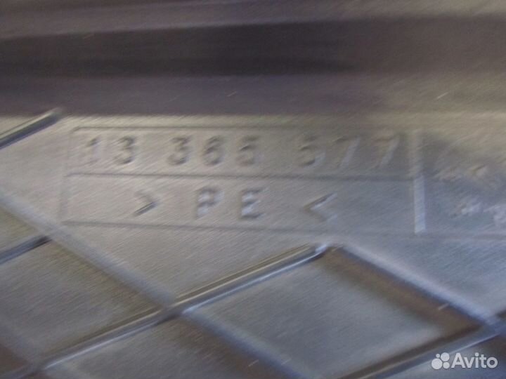 Коврик в багажник opel Astra J (3-х двер) 13365577