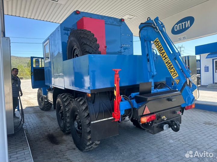 Урал 4320 с КМУ, 2004