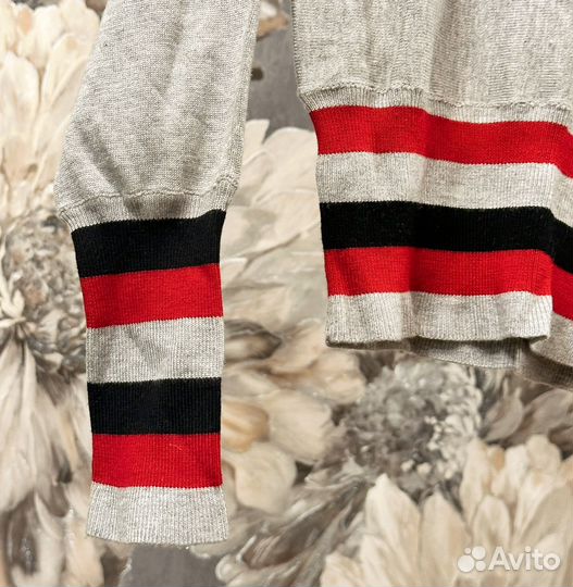 Свитер на девочку 134, оригинал