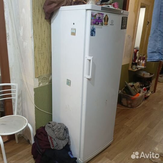 Холодильник на запчасти