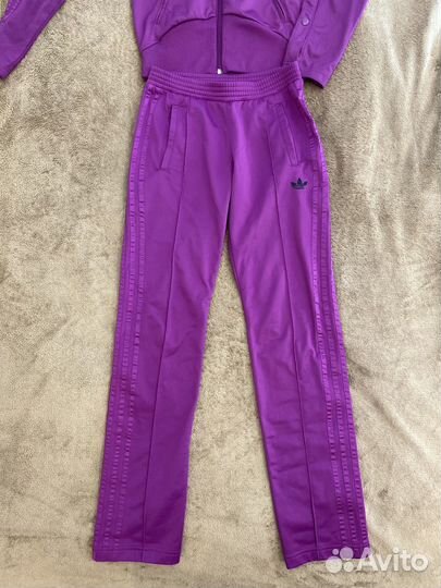 Спортивный костюм adidas