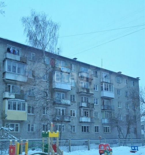 2-к. квартира, 46 м², 3/5 эт.