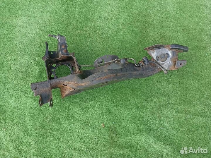 Рычаг задний левый Nissan X-Trail T32