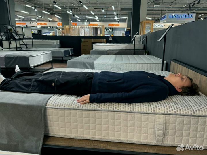 Матрас 140х200 Новый