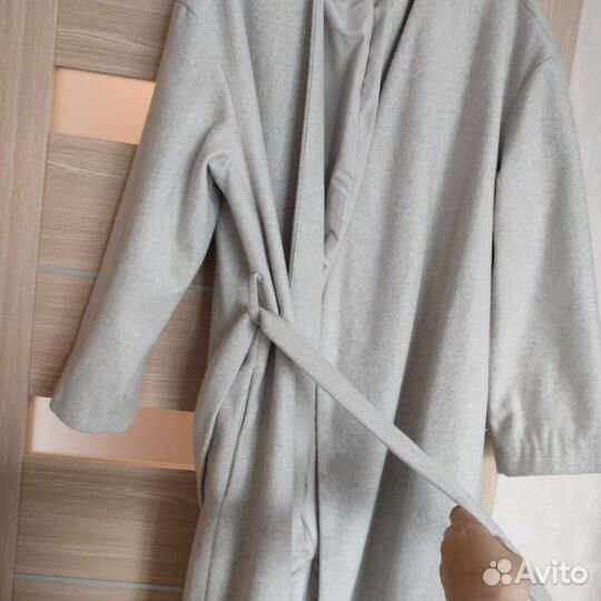 Пальто женское 52 размер