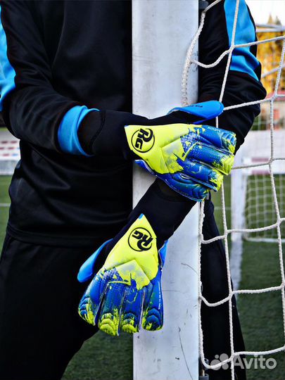 Вратарские перчатки профессиональные RG aion