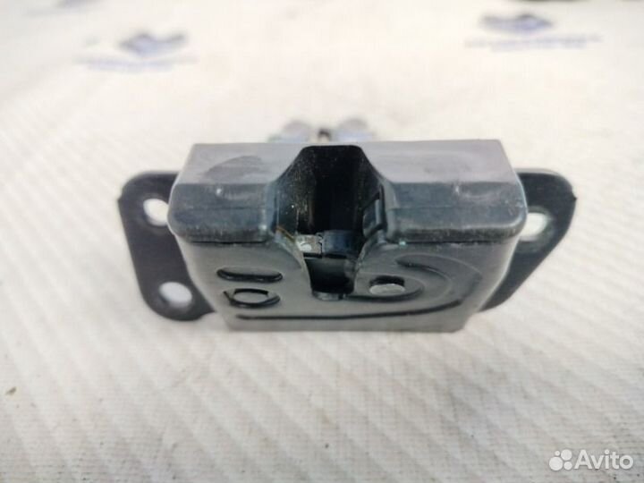 Замок багажника Kia Sportage 2