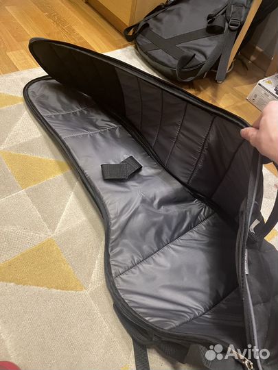 Плотный чехол для бас гитары