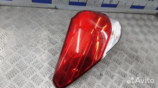 Фонарь задний левый subaru legacy 5 (92K13MX01)